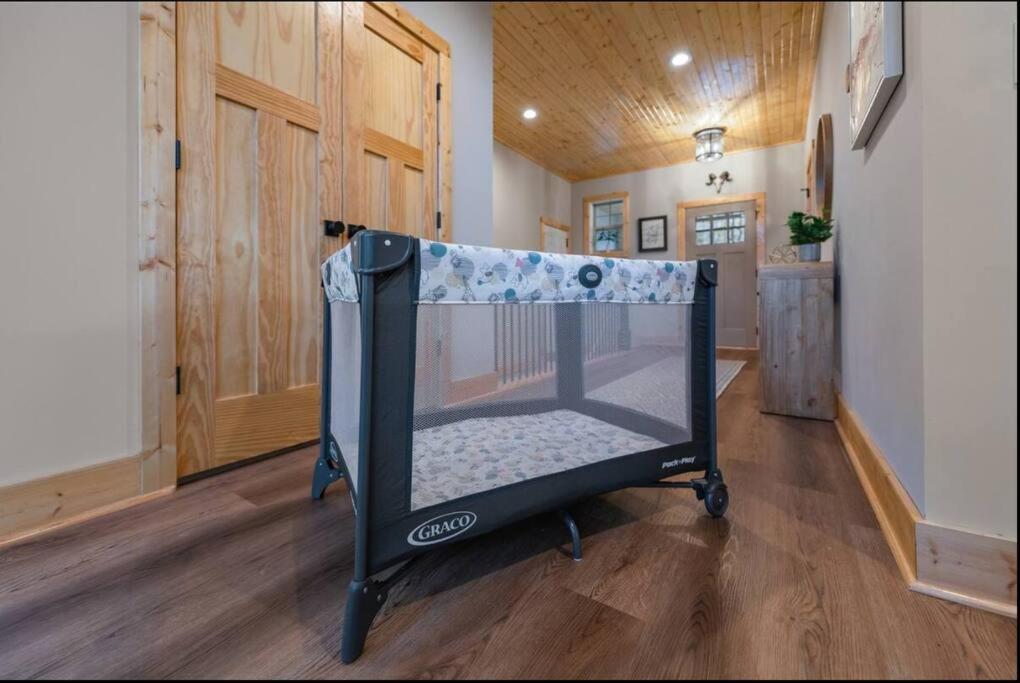 Peaceful Modern Chalet In Ellijay Eksteriør bilde