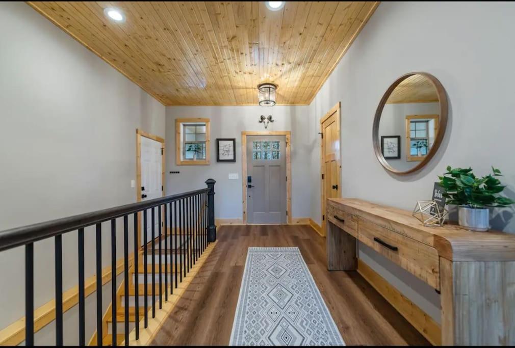 Peaceful Modern Chalet In Ellijay Eksteriør bilde